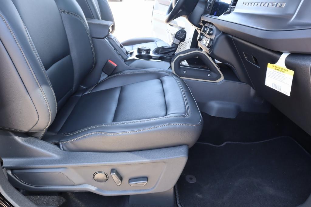 new 2025 Ford Bronco car, priced at $55,641