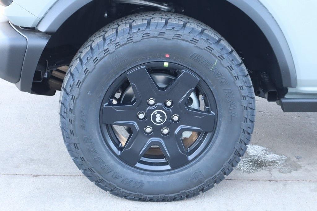 new 2024 Ford Bronco car, priced at $43,738
