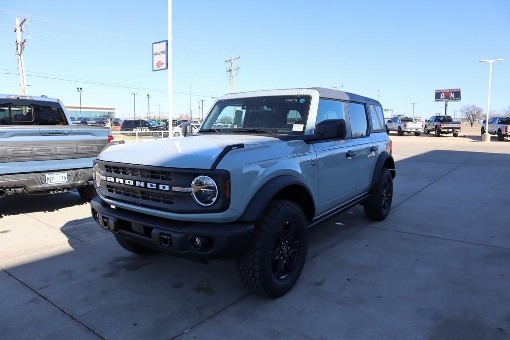 new 2024 Ford Bronco car, priced at $43,738