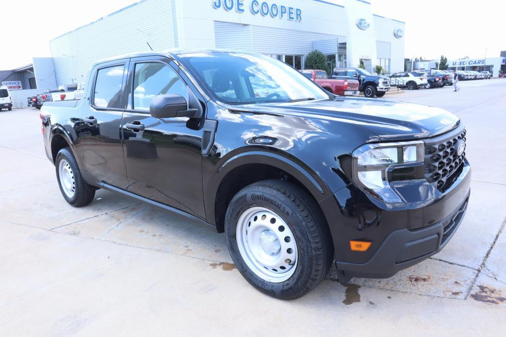 new 2025 Ford Maverick car, priced at $29,585