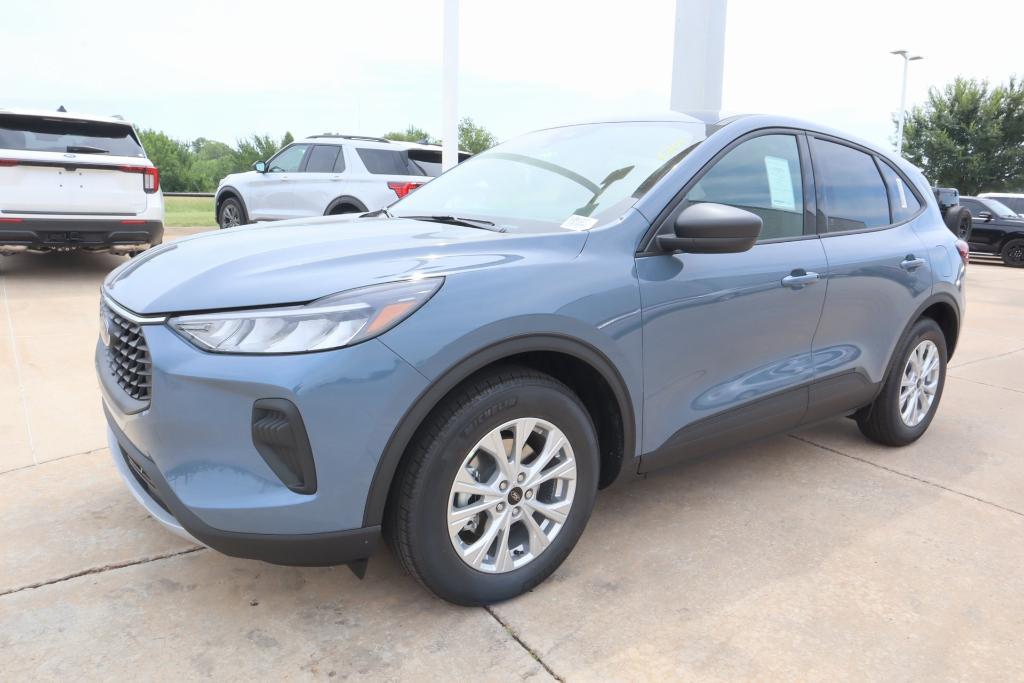 new 2025 Ford Escape car, priced at $25,944