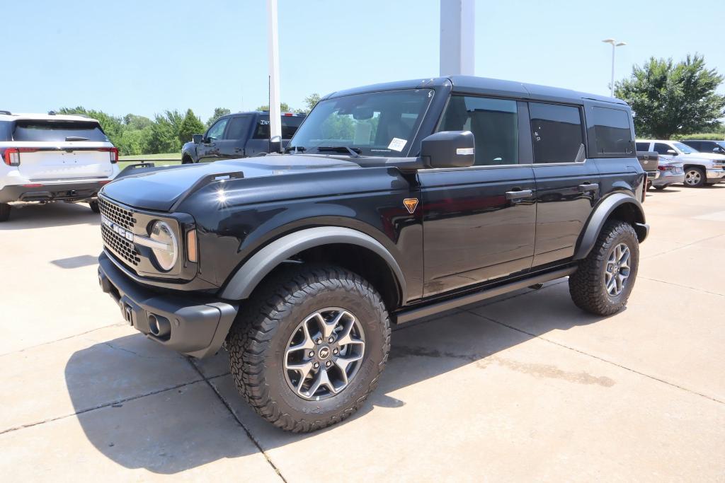 new 2025 Ford Bronco car, priced at $62,373