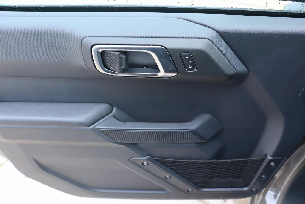 new 2025 Ford Bronco car, priced at $42,980
