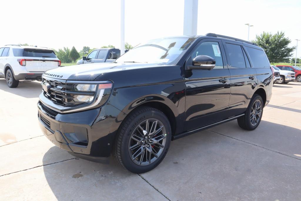 new 2025 Ford Expedition car, priced at $82,585