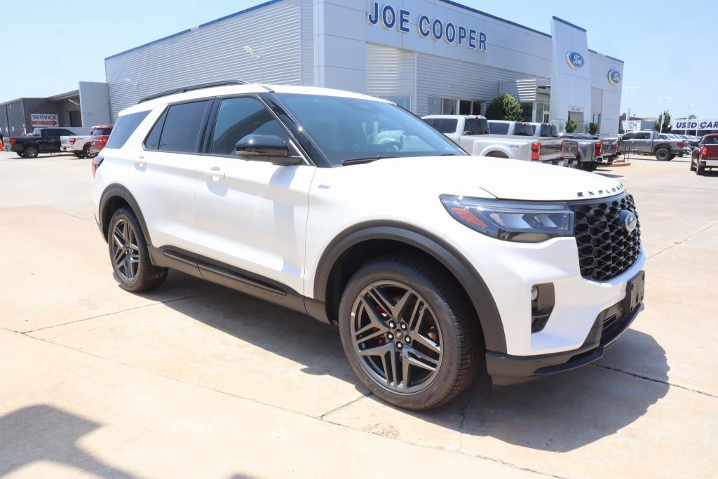 new 2025 Ford Explorer car, priced at $51,800