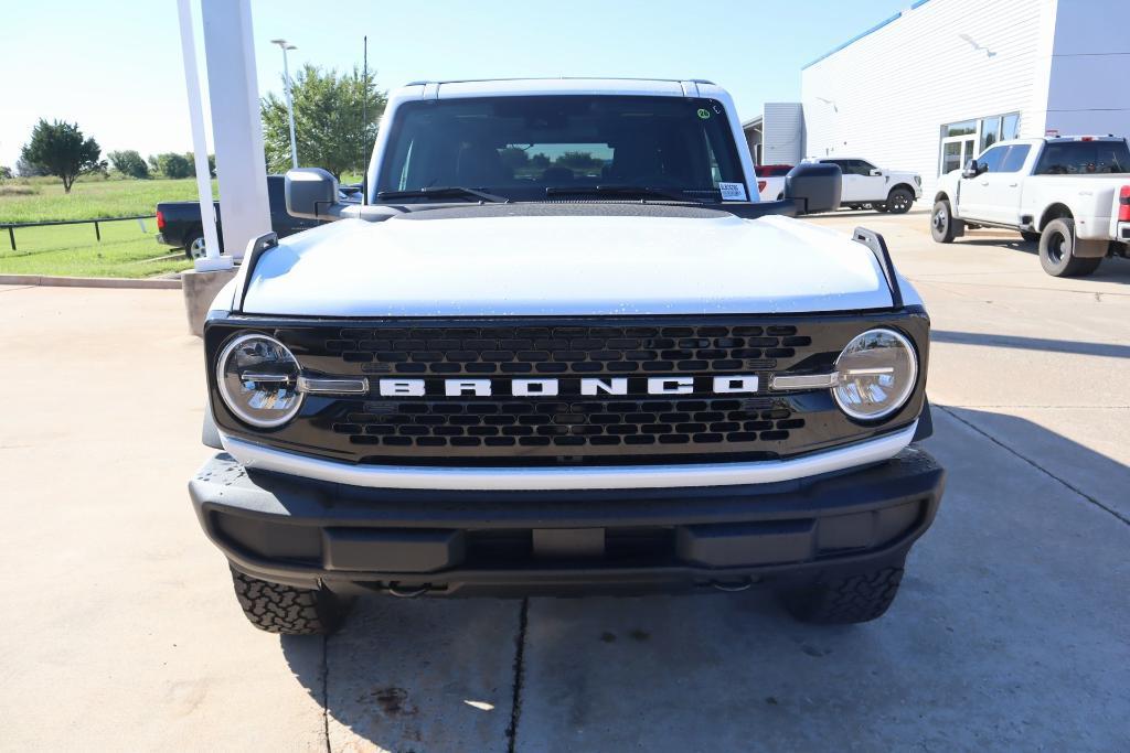new 2025 Ford Bronco car, priced at $44,648