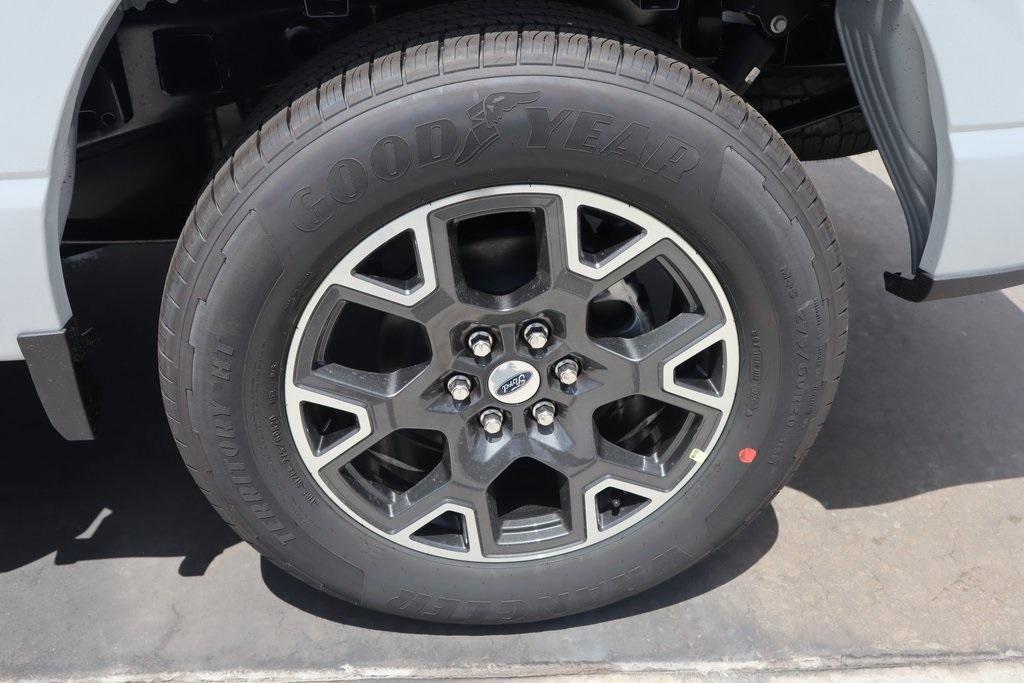 new 2025 Ford F-150 car, priced at $41,630