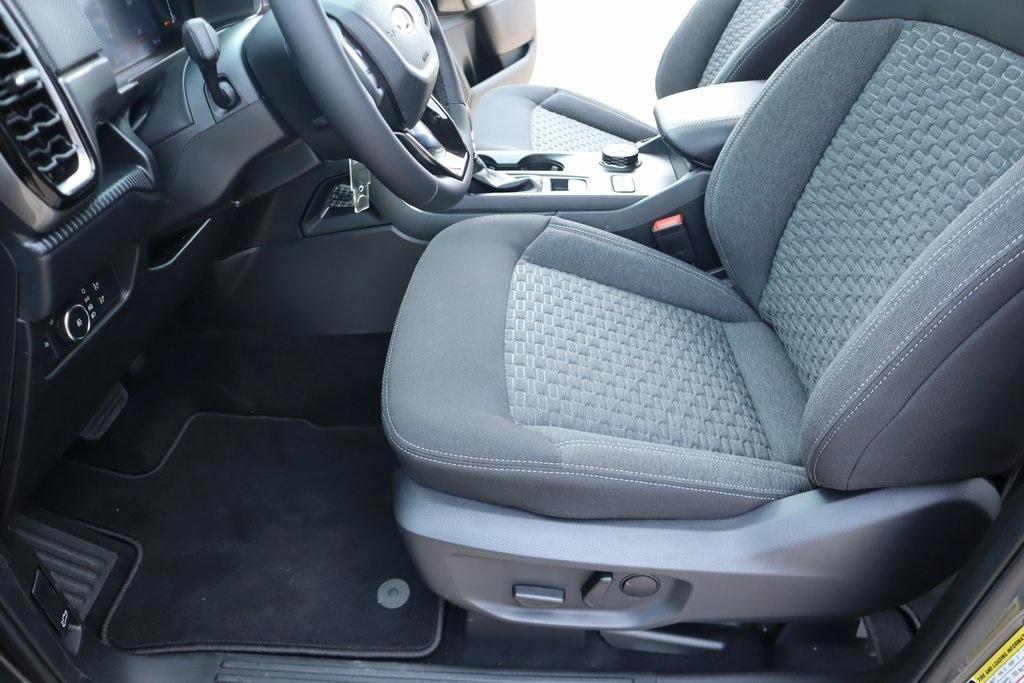 new 2025 Ford Ranger car, priced at $41,175