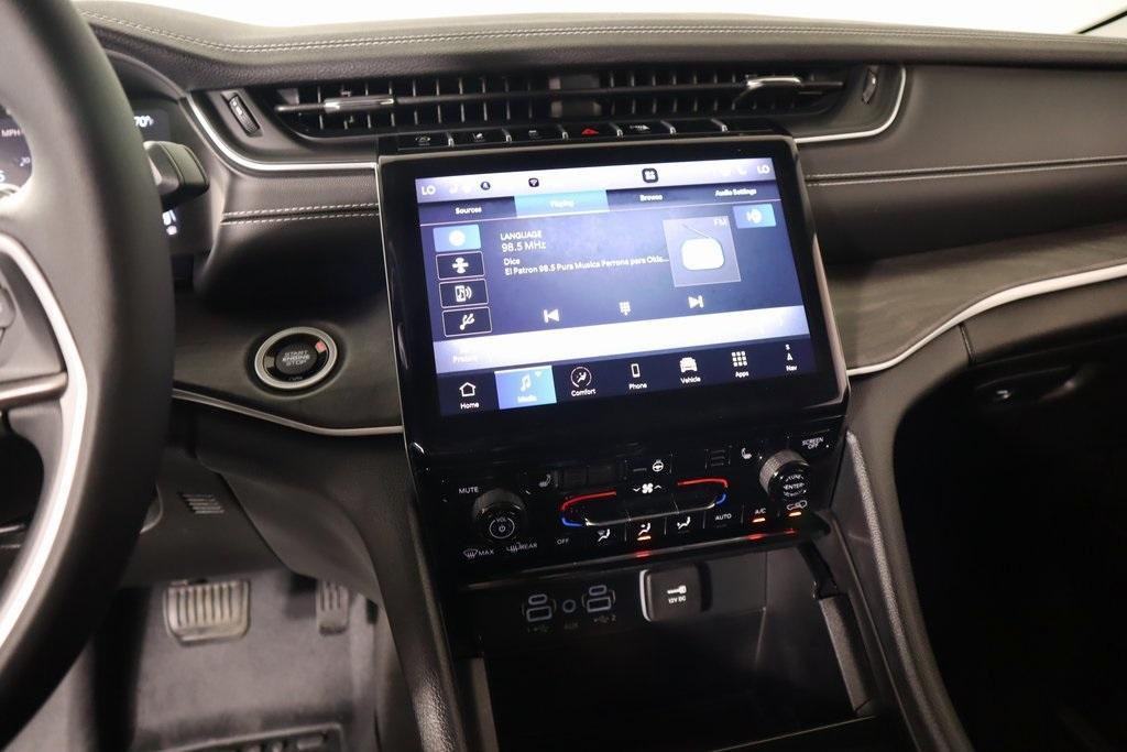 used 2024 Jeep Grand Cherokee car, priced at $39,734