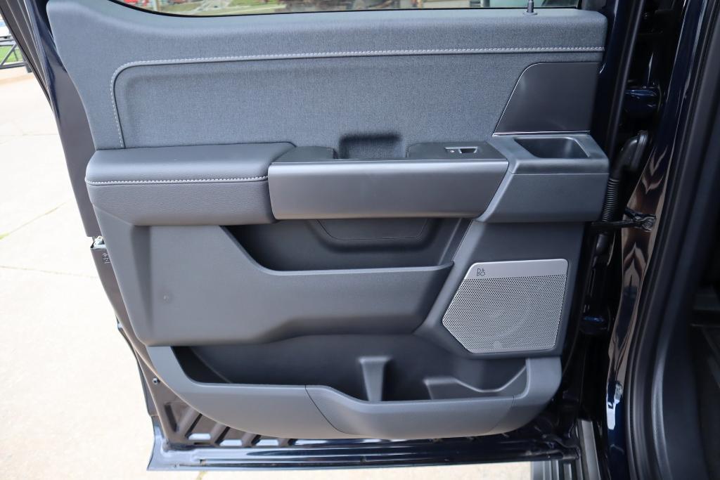 new 2025 Ford F-150 car, priced at $59,279