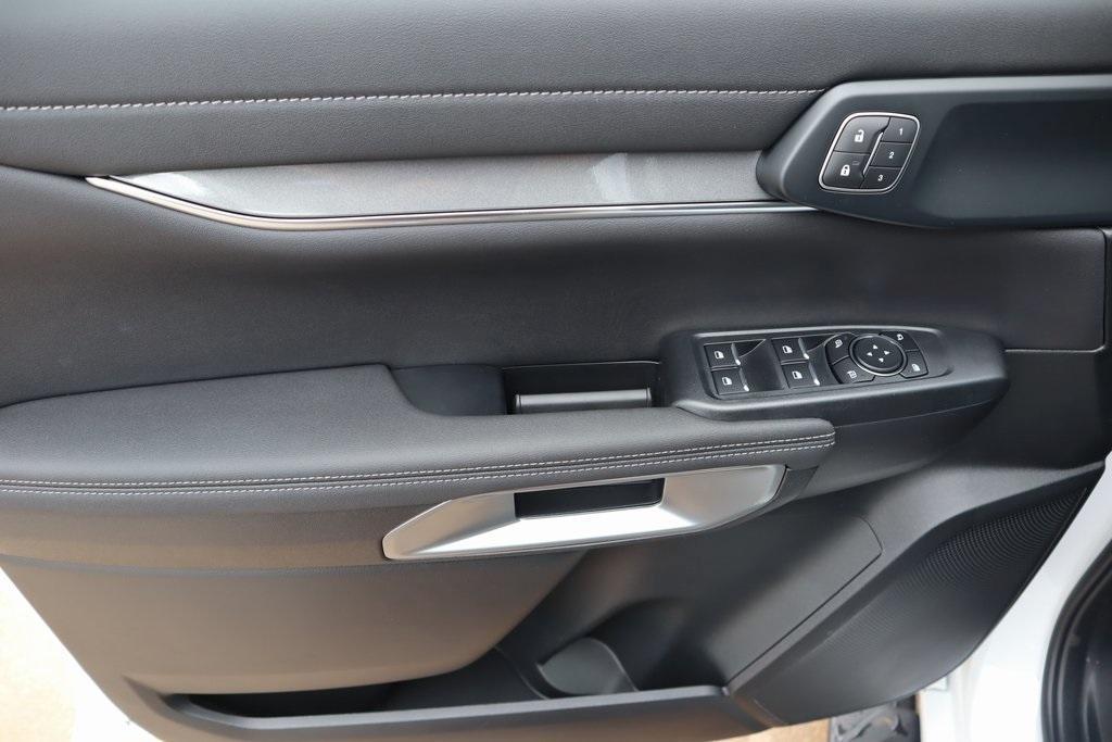 new 2025 Ford Ranger car, priced at $48,338