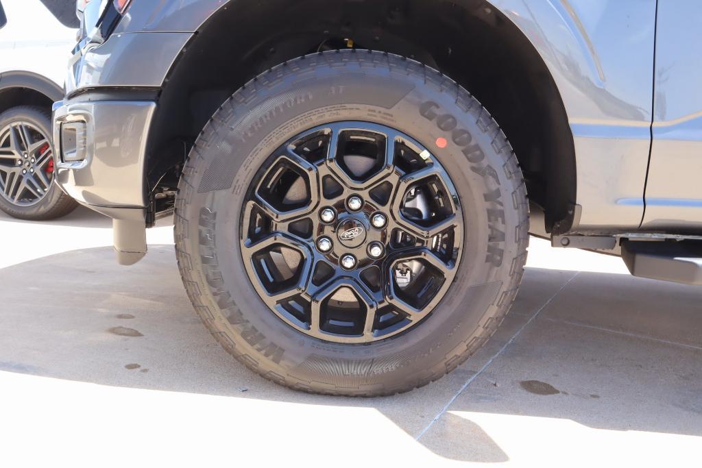 new 2025 Ford F-150 car, priced at $51,568