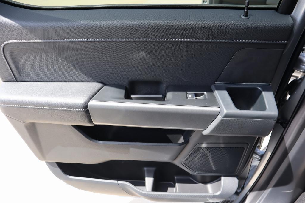 new 2025 Ford F-150 car, priced at $49,884
