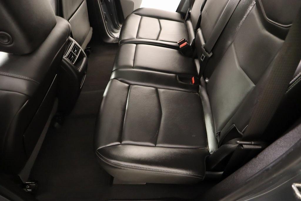 used 2022 Cadillac XT5 car, priced at $24,504