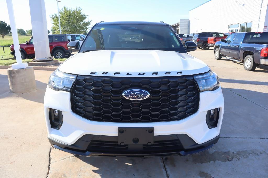 new 2025 Ford Explorer car, priced at $53,210