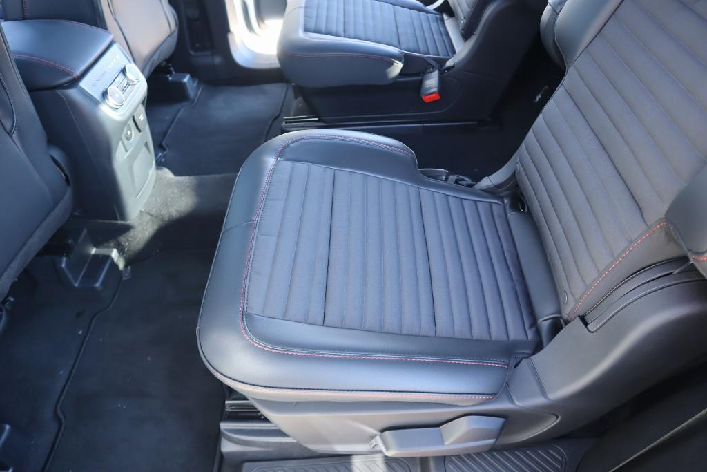 new 2025 Ford Explorer car, priced at $53,210