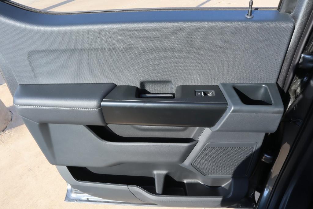 new 2025 Ford F-150 car, priced at $43,529