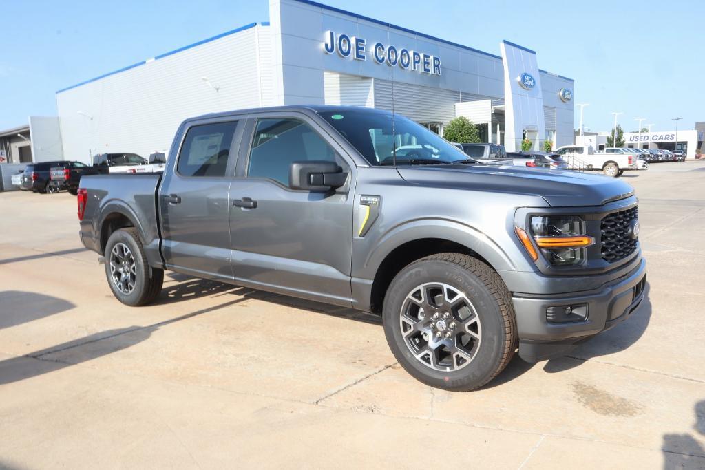 new 2025 Ford F-150 car, priced at $43,529