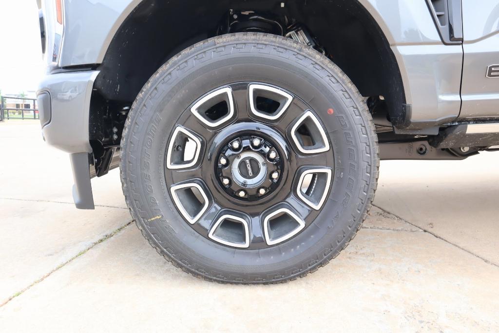 new 2025 Ford F-250 car, priced at $82,474