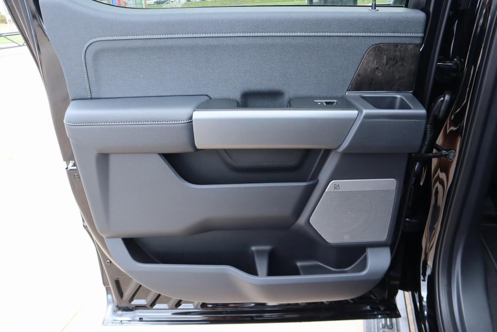new 2025 Ford F-350 car, priced at $84,124