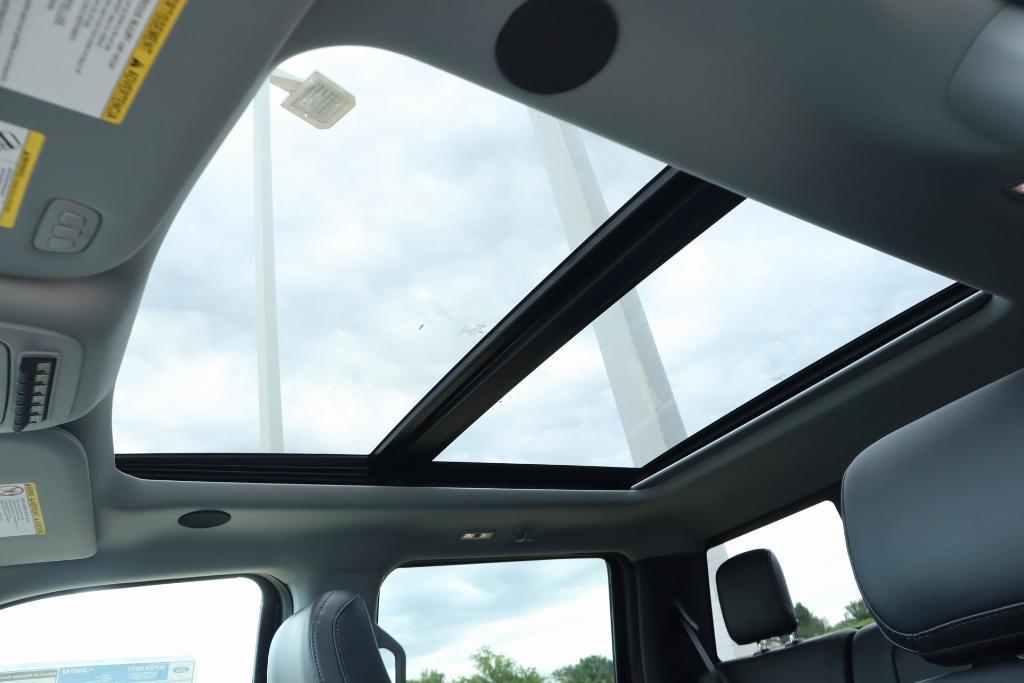 new 2025 Ford F-350 car, priced at $84,124