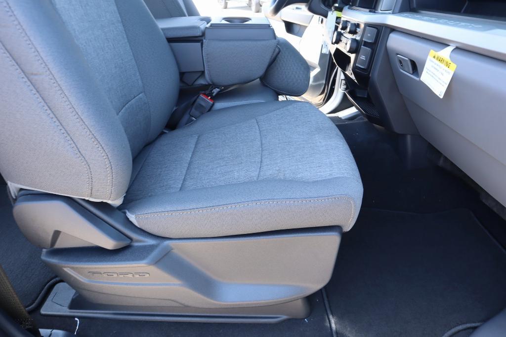 new 2025 Ford F-250 car, priced at $66,569