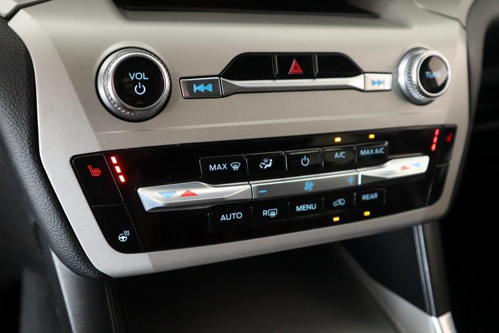 used 2024 Ford Explorer car, priced at $31,045