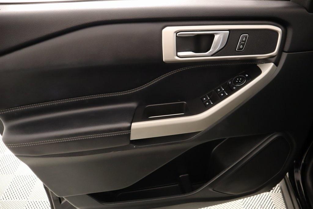 used 2024 Ford Explorer car, priced at $31,045