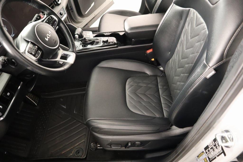used 2024 Kia Sportage car, priced at $29,340