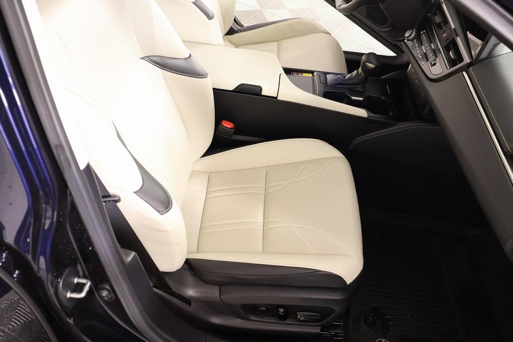 used 2025 Lexus ES 350 car, priced at $51,131