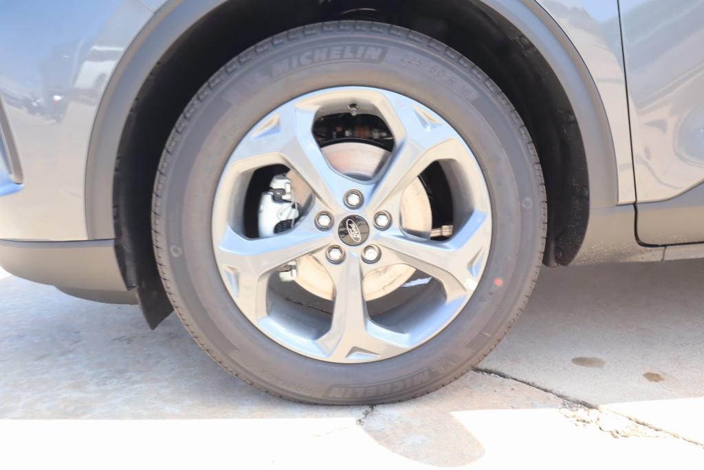 new 2025 Ford Escape car, priced at $28,372
