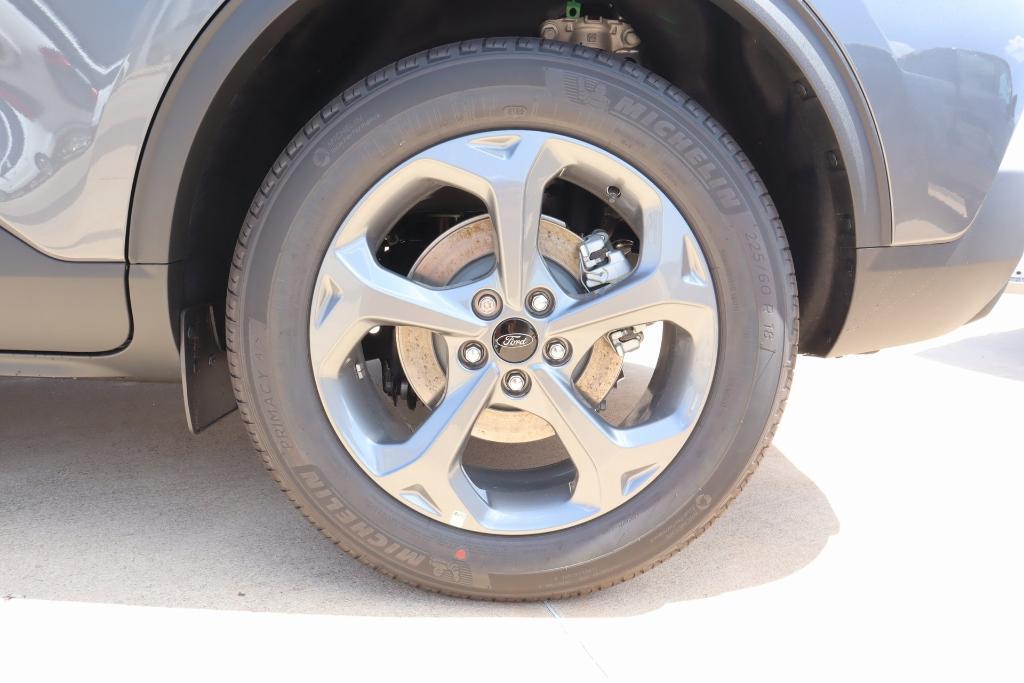 new 2025 Ford Escape car, priced at $28,372