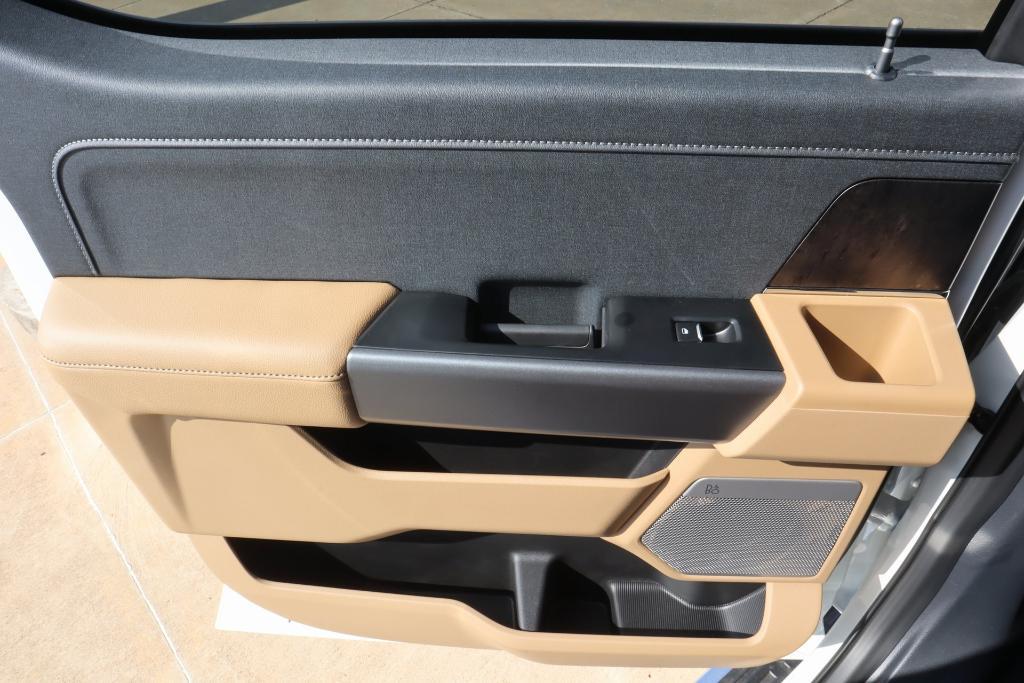 new 2025 Ford F-250 car, priced at $81,795