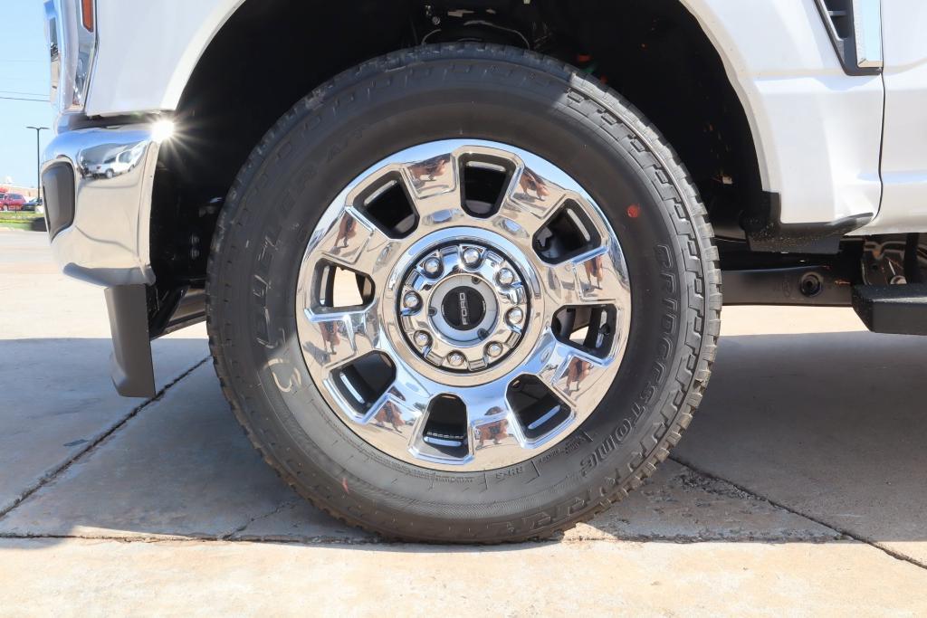 new 2025 Ford F-250 car, priced at $81,795