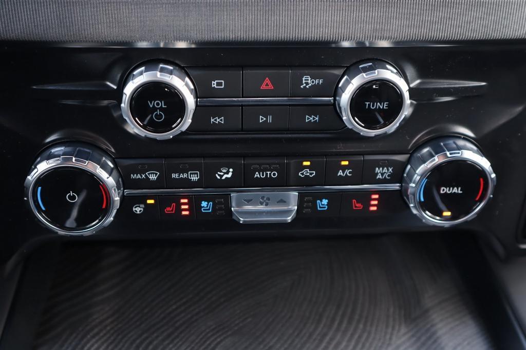 new 2025 Ford F-250 car, priced at $87,356
