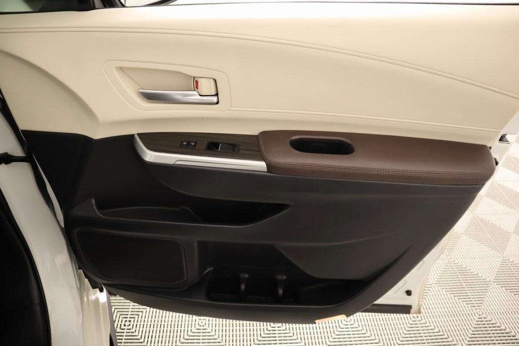 used 2021 Toyota Sienna car, priced at $43,111