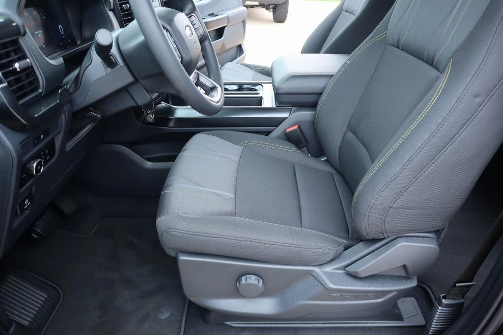 new 2025 Ford F-150 car, priced at $41,529