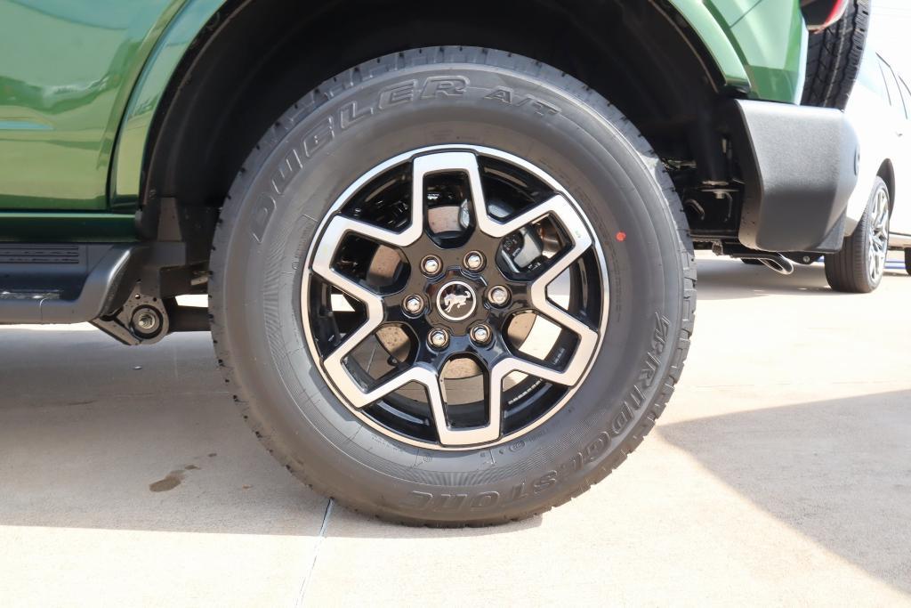 new 2025 Ford Bronco car, priced at $52,290