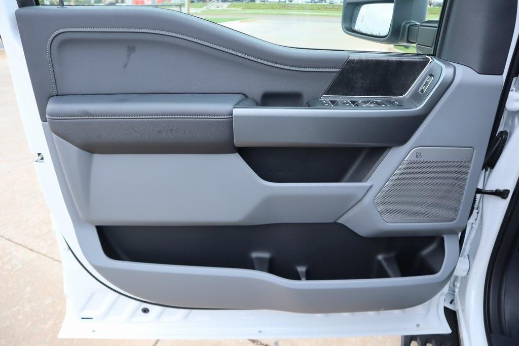 new 2025 Ford F-250 car, priced at $63,010