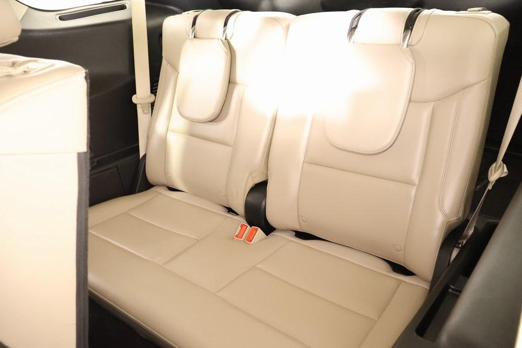 used 2024 Ford Explorer car, priced at $29,662