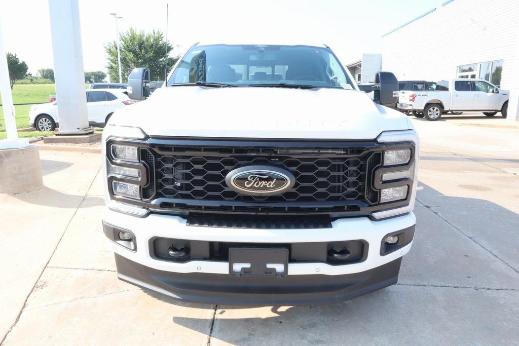 new 2025 Ford F-250 car, priced at $80,004