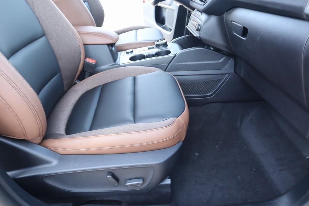 new 2025 Ford Bronco car, priced at $41,808