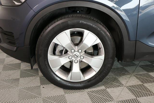 used 2022 Volvo XC40 car, priced at $21,155