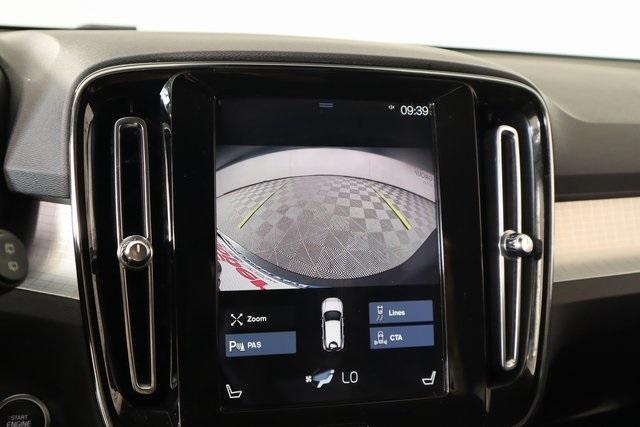 used 2022 Volvo XC40 car, priced at $21,155