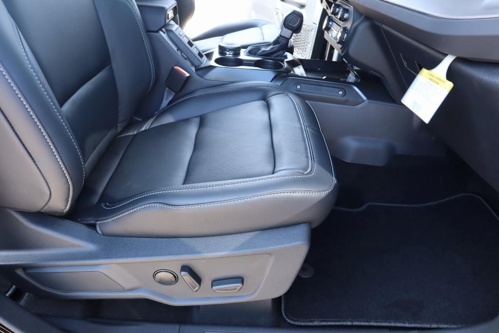 new 2025 Ford Bronco car, priced at $57,965