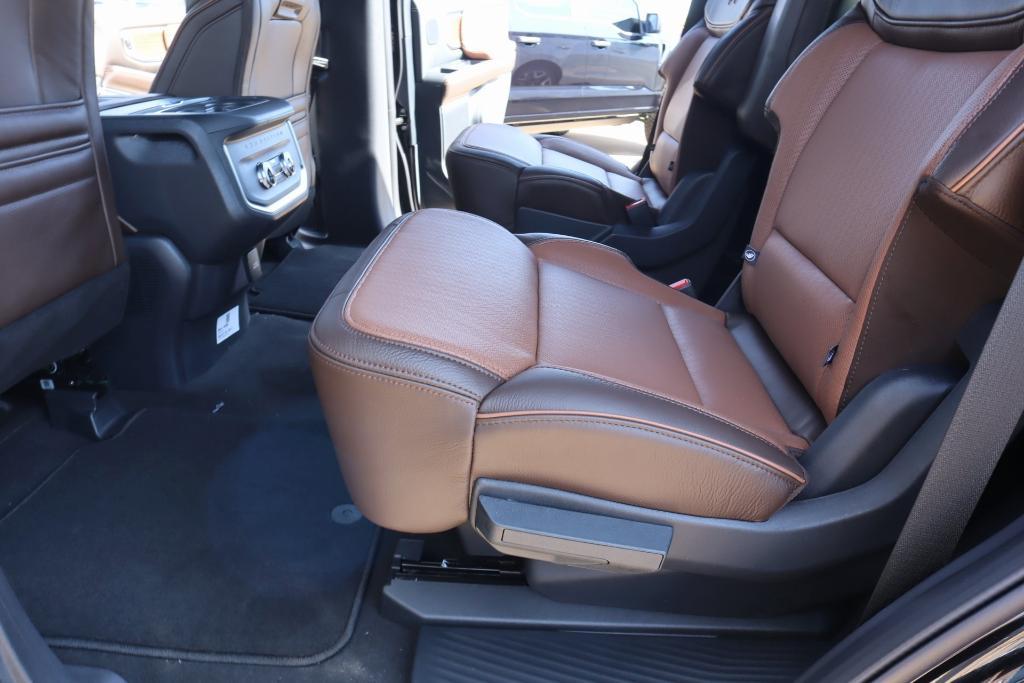 new 2025 Ford Expedition car, priced at $84,650