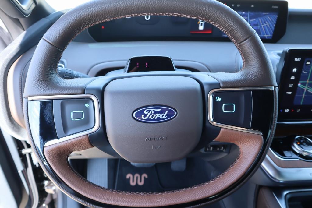 new 2025 Ford Expedition car, priced at $84,650