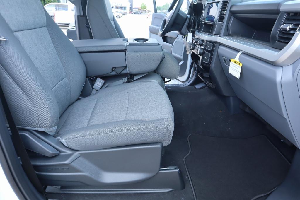 new 2025 Ford F-250 car, priced at $64,805