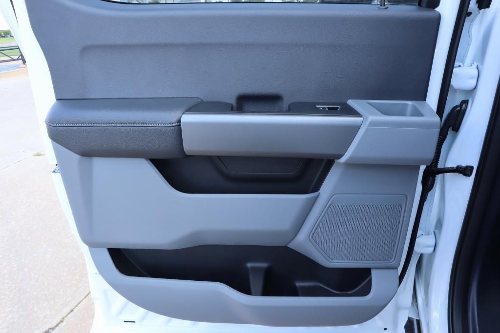 new 2025 Ford F-250 car, priced at $64,805