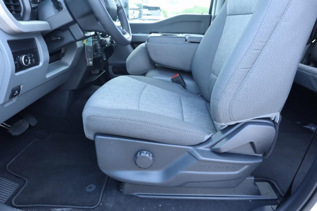 new 2025 Ford F-250 car, priced at $64,805